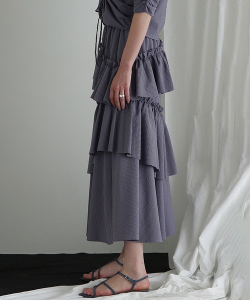 ROSE BUD(ローズバッド)の「(CREOLME)ギンガムチェックフリルスカート(スカート・レディース・ブルー/ブラック・ONE SIZE)」の7枚目の写真