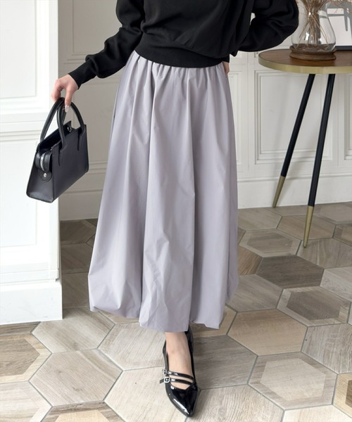 CLEAR BASIC（クリアベーシック）の「【低身長サイズ有】バルーンロングスカート[ふんわり 大人 カジュアル 骨格ナチュラル] ≪SS新作≫（スカート・レディース・ブラック/グレー/オフホワイト・F/XS）」の3枚目の写真