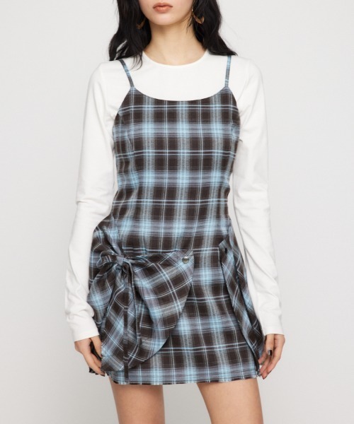 LAGUA GEM（ラグアジェム）の「ASYMMETRY PLAID ワンピース（ワンピース・レディース・ブラック/ブルー・MEDIUM/SMALL）」の2枚目の写真