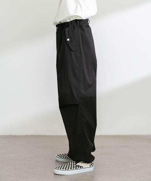 URBAN RESEARCH Sonny Label(アーバンリサーチサニーレーベル)の「撥水バルーンジョガーパンツ(その他パンツ・メンズ・ブラック/ベージュ系その他・MEDIUM/LARGE)」の16枚目の写真