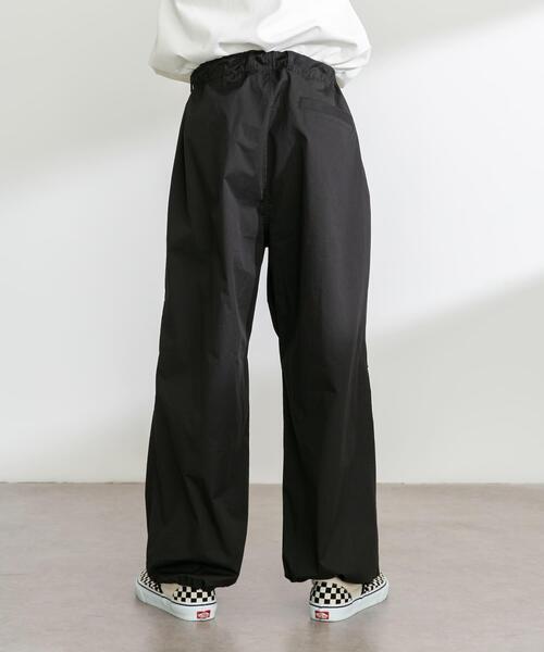 URBAN RESEARCH Sonny Label(アーバンリサーチサニーレーベル)の「撥水バルーンジョガーパンツ(その他パンツ・メンズ・ブラック/ベージュ系その他・MEDIUM/LARGE)」の17枚目の写真