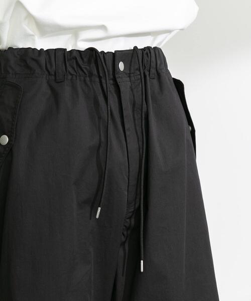 URBAN RESEARCH Sonny Label(アーバンリサーチサニーレーベル)の「撥水バルーンジョガーパンツ(その他パンツ・メンズ・ブラック/ベージュ系その他・MEDIUM/LARGE)」の18枚目の写真