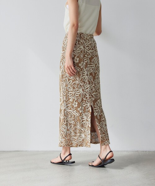 EMMEL REFINES（エメルリファインズ）の「＜EMMEL REFINES＞EM コードシシュウ レース スカート（スカート・レディース・ブラック/ベージュ・FREE）」の4枚目の写真