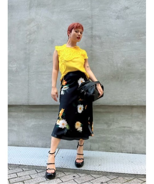 Desigual(デシグアル)の「ブラーフラワープリント ロングスカート(スカート・レディース・ブラック・XS/S/M/L/XL)」の7枚目の写真