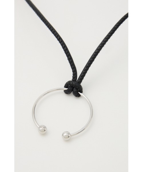 SLY（スライ）の「CIRCULAR BARBELL BIG N/C サーキュラー バーベル ビッグ ネックレス（ネックレス・レディース・シルバー・FREE）」の2枚目の写真