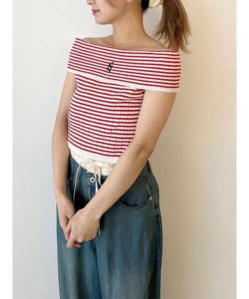 CALNAMUR（カルナムール）の「BOEDER OFFSHOULDER KNIT PO/ボーダーオフショルダーニットプルオーバー（ニット/セーター・レディース・その他1/レッド/ブラック・FREE）」の6枚目の写真