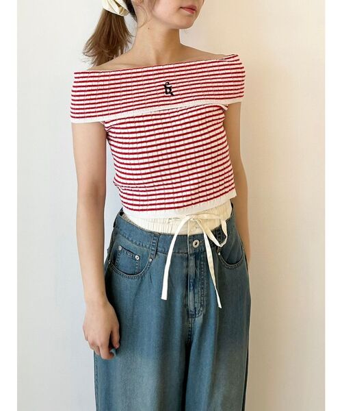 CALNAMUR（カルナムール）の「BOEDER OFFSHOULDER KNIT PO/ボーダーオフショルダーニットプルオーバー（ニット/セーター・レディース・その他1/レッド/ブラック・FREE）」の7枚目の写真