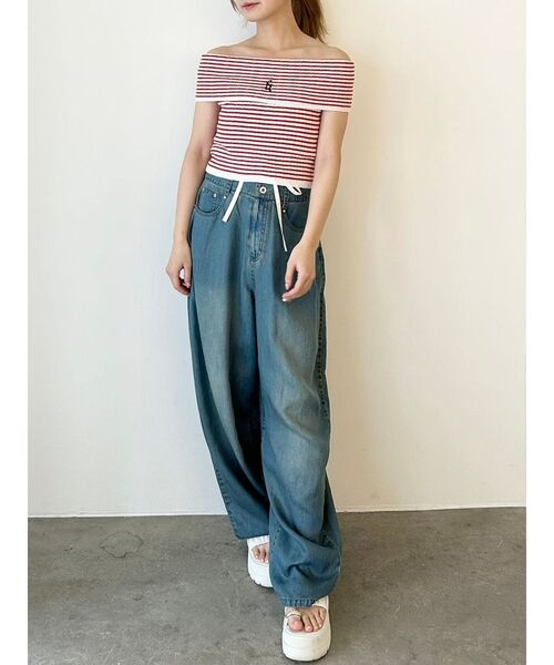 CALNAMUR（カルナムール）の「BOEDER OFFSHOULDER KNIT PO/ボーダーオフショルダーニットプルオーバー（ニット/セーター・レディース・その他1/レッド/ブラック・FREE）」の8枚目の写真