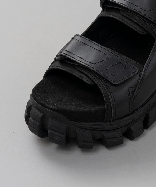 MAISON SPECIAL(メゾンスペシャル)の「《UNISEX》【SPECIAL SHOES FACTORY COLLABORATION】Rattling Sole Heel Strap Sandal/ラトリングソールヒールストラップサンダル【MAISON SPECIAL/メゾンスペシャル】(サンダル・メンズ・ブラック/ホワイト・25.5cm/26.5cm/27.5cm/28.5cm)」の3枚目の写真