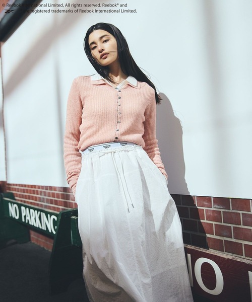 Reebok（リーボック）の「【Reebok】VIS別注ロゴベルトフレアースカート（スカート・レディース・ホワイト/ネイビー/サックスブルー・FREE）」の7枚目の写真