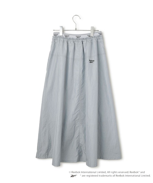 Reebok（リーボック）の「【Reebok】VIS別注ロゴベルトフレアースカート（スカート・レディース・ホワイト/ネイビー/サックスブルー・FREE）」の15枚目の写真