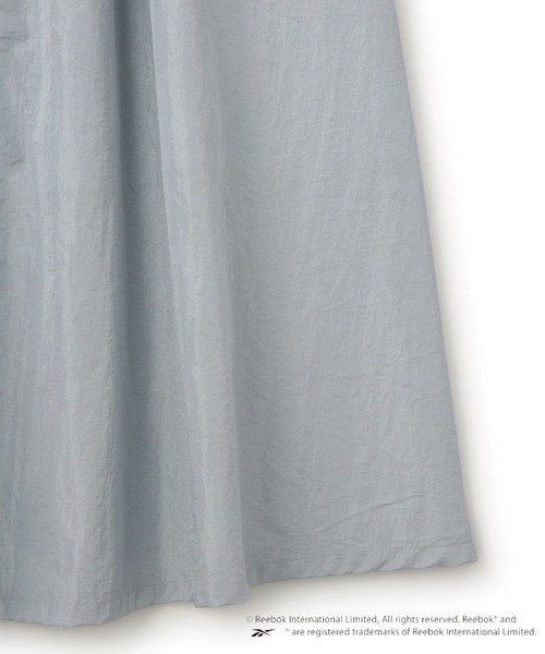 Reebok（リーボック）の「【Reebok】VIS別注ロゴベルトフレアースカート（スカート・レディース・ホワイト/ネイビー/サックスブルー・FREE）」の17枚目の写真