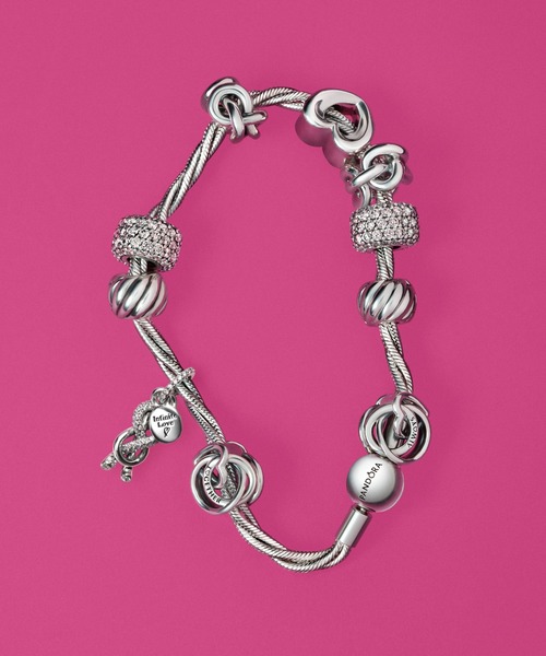 PANDORA（パンドラ）の「インフィニティ ノット シルバー チャーム