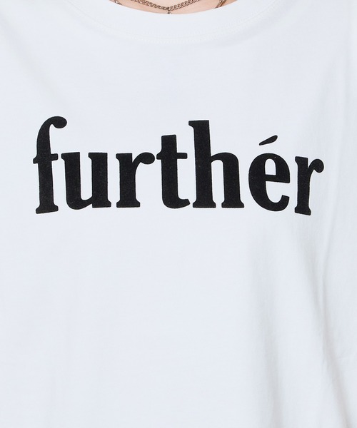 GORGE(ゴージ)の「《立体ロゴ×映えシンプル》レディース フロッキープリント Tシャツ カジュアル 着回し 春夏秋(Tシャツ/カットソー・レディース・オフホワイト/モカ/チャコール・F)」の7枚目の写真