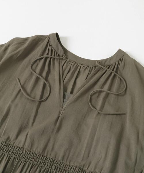 URBAN RESEARCH（アーバンリサーチ）の「コットンボイルティアードワンピース（ワンピース・レディース・カーキ/ブラック・FREE）」の22枚目の写真
