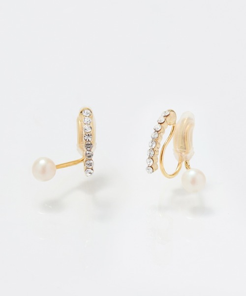 Phoebe（フィービィー）の「【痛くないシリーズ】ラインストーンパールフロートライトフィットイヤリング（イヤリング・レディース・イエローゴールド/シャンパン/シルバー・FREE）」の4枚目の写真