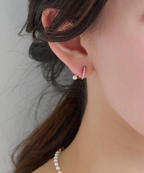 Phoebe（フィービィー）の「【痛くないシリーズ】ラインストーンパールフロートライトフィットイヤリング（イヤリング・レディース・イエローゴールド/シャンパン/シルバー・FREE）」の10枚目の写真