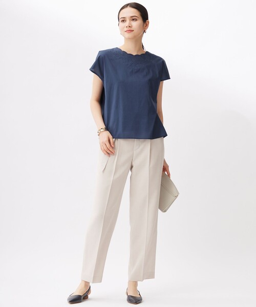 自由区(ジユウク)の「ライトリネンライクテーパード パンツ(その他パンツ・レディース・ブラック系/ベージュ系・46/44)」の5枚目の写真