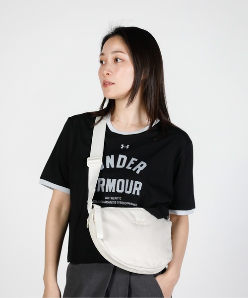 UNDER ARMOUR（アンダーアーマー）の「UAスタジオ ルナ ショルダーバッグ（ライフスタイル/レディース）（ボディバッグ/ウエストポーチ・レディース・ベージュ・ONESIZE）」の8枚目の写真