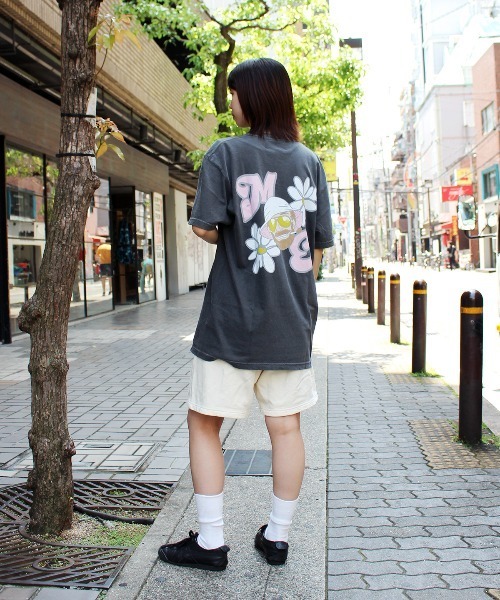 MELLOW(メロー)の「ME FLOWER SS TEE(Tシャツ/カットソー・メンズ・ホワイト/ブラック/ブルー・M/L/XL)」の7枚目の写真