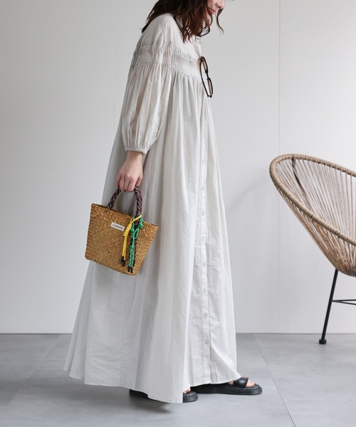 ap retro（アプレトロ）の「【India Fabric】ピンタックギャザーフレアシャツワンピース / コットン100％（シャツワンピース・レディース・ブラック/ライトグレー/グリーン/ブラウン・MEDIUM/LARGE/SMALL）」の12枚目の写真