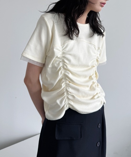 VACANCY(ヴァカンシー)の「シャーリングトップス(Tシャツ/カットソー・レディース・ブラック/ホワイト・FREE)」の5枚目の写真