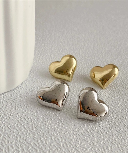 paravion（パラビオン）の「ハートピアス（Tシャツ/カットソー・レディース・ゴールド/シルバー・FREE）」の4枚目の写真