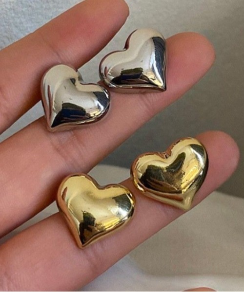 paravion（パラビオン）の「ハートピアス（Tシャツ/カットソー・レディース・ゴールド/シルバー・FREE）」の5枚目の写真