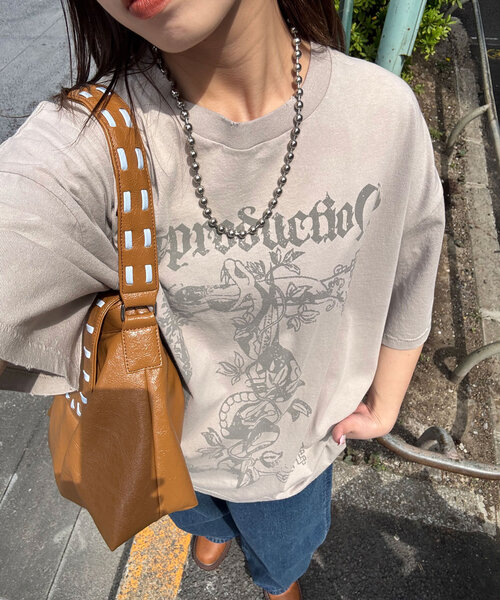 RePRODUCTION LABEL（リプロダクションレーベル）の「【RePRODUCTION LABEL / リプロダクションレーベル】アソートヴィンテージフェードTEE（Tシャツ/カットソー・レディース・ホワイト系その他2/ブルー/インディゴブルー/ブラック/チャコールグレー/ベージュ/ホワイト/ピンク/シルバー/クリア/アイボリー/ブラック系その他/ホワイト系その他/グレー/レッド/オフホワイト/ネイビー/ダークグレー/ダークブルー/ホワイト系その他3・FREE）」の13枚目の写真