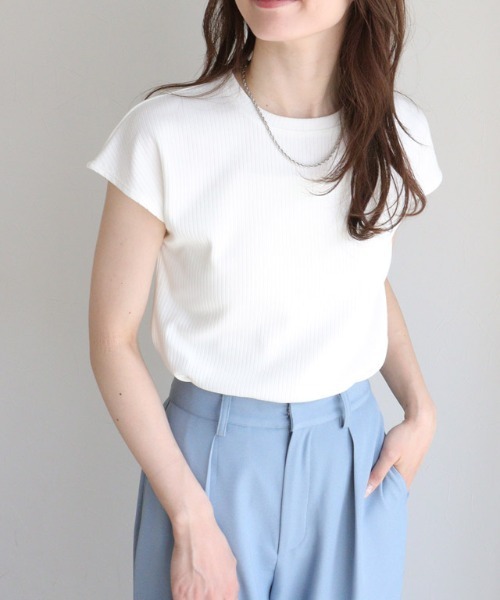 Pierrot(ピエロ)の「【キシリトール加工】フレンチスリーブリブカットソー(Tシャツ/カットソー・レディース・ブラック/オフホワイト/ベージュ/イエロー・M/L)」の2枚目の写真