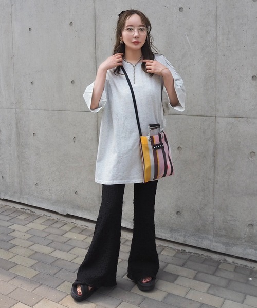 LAULEN（ローレン）の「cotton oversize tee /コットン オーバーサイズ  Tシャツ（Tシャツ/カットソー・レディース・グレー/ブラック/アイボリー・FREE）」の12枚目の写真