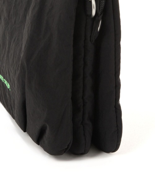 studio CLIP（スタディオクリップ）の「【軽量】軽らくナイロン ワンマイルショルダーバッグ（ショルダーバッグ・レディース・ブラック/ライトベージュ/ピンク/その他2・FREE）」の11枚目の写真