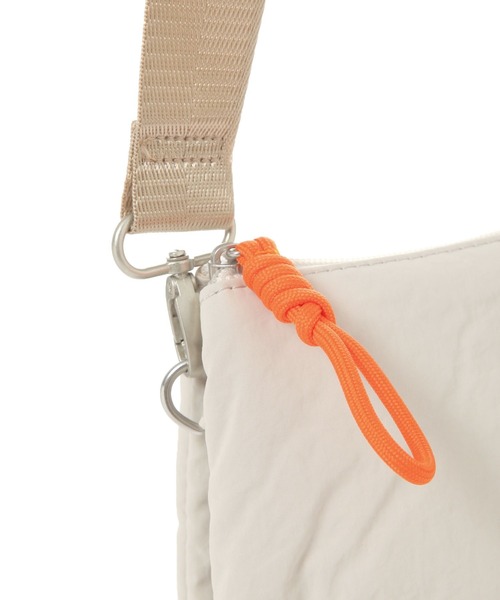 studio CLIP（スタディオクリップ）の「【軽量】軽らくナイロン ワンマイルショルダーバッグ（ショルダーバッグ・レディース・ブラック/ライトベージュ/ピンク/その他2・FREE）」の22枚目の写真