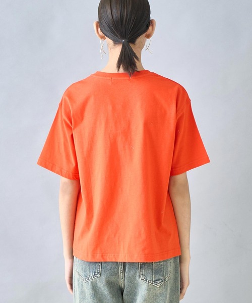 Settimissimo(セッティミッシモ)の「USAコットン シンプル クルーネック Tシャツ(Tシャツ/カットソー・レディース・オレンジ/ダークグレー/オフホワイト・FREE)」の10枚目の写真