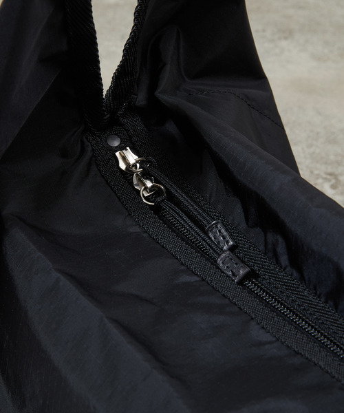 20/80(テゥエンティーエイティー)の「20/80 トゥエンティーエイティー / RIP STOP NYLON SLEEPING SHOULDER BAG S リップストップナイロンスリーピングショルダーバッグ / S113(ショルダーバッグ・メンズ・ブラック/ダークグレー・FREE)」の12枚目の写真