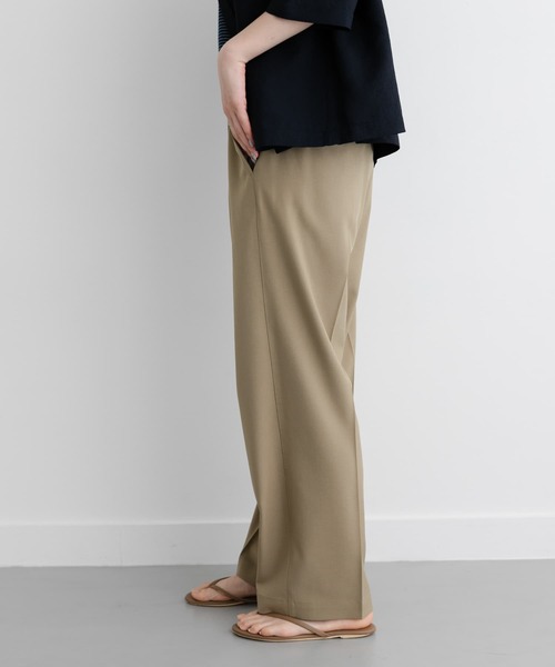 FORK&SPOON（フォークアンドスプーン）の「FORK&SPOON　ウエストギャザーイージーパンツ（その他パンツ・レディース・ダークブラウン/ネイビー/ベージュ・1/2）」の11枚目の写真