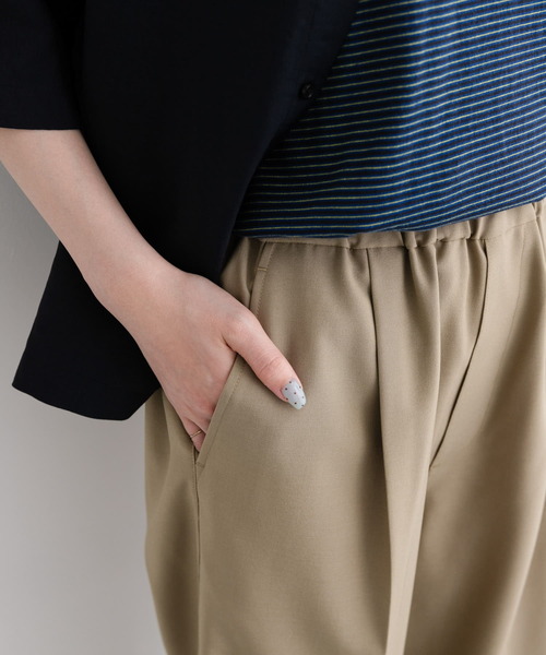 FORK&SPOON（フォークアンドスプーン）の「FORK&SPOON　ウエストギャザーイージーパンツ（その他パンツ・レディース・ダークブラウン/ネイビー/ベージュ・1/2）」の14枚目の写真