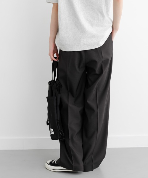 FORK&SPOON（フォークアンドスプーン）の「FORK&SPOON　ウエストギャザーイージーパンツ（その他パンツ・レディース・ダークブラウン/ネイビー/ベージュ・1/2）」の18枚目の写真