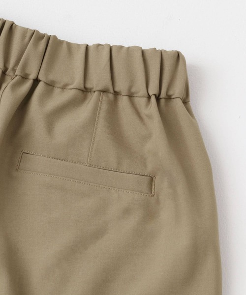 FORK&SPOON（フォークアンドスプーン）の「FORK&SPOON　ウエストギャザーイージーパンツ（その他パンツ・レディース・ダークブラウン/ネイビー/ベージュ・1/2）」の5枚目の写真