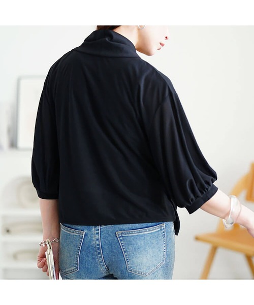 GOLDJAPAN(ゴールドジャパン)の「ストレッチカシュクールブラウス【大きいサイズ対応】(シャツ/ブラウス・レディース・ベージュ系/ブラック/オフホワイト・LL/3L/4L/5L)」の11枚目の写真