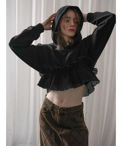 :ETHROF(イーサオブ)の「PLEATS FRILL SHORT PARKA(スウェット・レディース・ブラック/杢グレー/ブルー系その他・MEDIUM)」の16枚目の写真