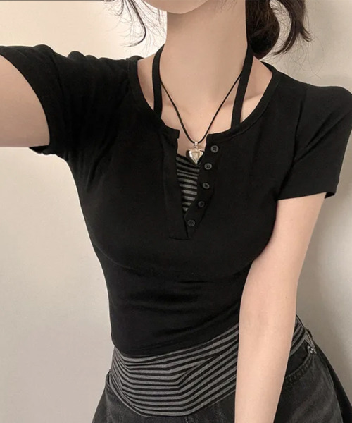 VIVID LADY（ビビッドレディー）の「ホルターネック レイヤード風 半袖Tシャツ（Tシャツ/カットソー・レディース・ブラック/チャコールグレー・FREE）」の11枚目の写真