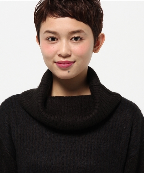 one after another NICE CLAUP（ワンアフターアナザーナイスクラップ）の「【ナイスクラップ】片畦タートルネックニット（ニット/セーター・レディース・サックスブルー/ブラック系その他/アイボリー・FREE）」の10枚目の写真