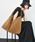 LE VERNISiExjj́uLE VERNIS(Exj) Knot handle bagig[gobOjvbuE
