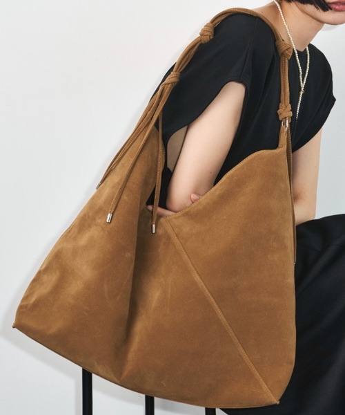 LE VERNIS（ル・ベルニ）の「LE VERNIS(ル・ベルニ) 《A4サイズ対応》Knot handle bag（トートバッグ・レディース・カーキ/ブラウン/ダークブラウン・FREE）」の6枚目の写真