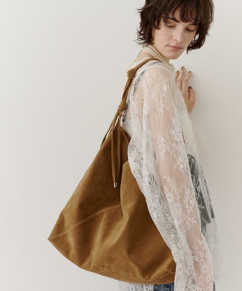 【未使用】ル ベルニ　バッグ　バンヤードストーム セール】LE VERNIS(ル・ベルニ) Knot handle bag（トートバッグ）｜LE