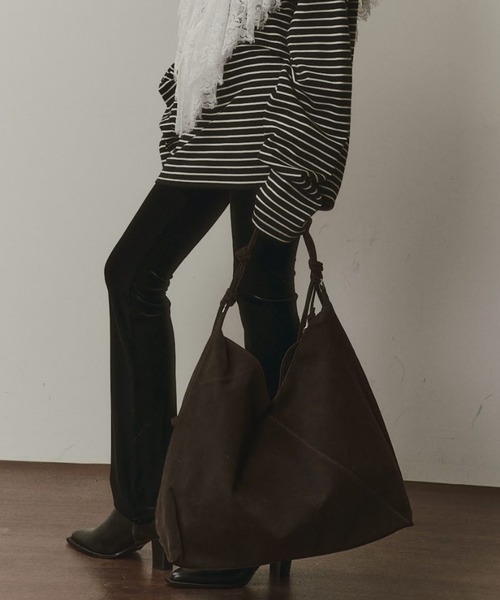 セール】LE VERNIS(ル・ベルニ) 《A4サイズ対応》Knot handle bag