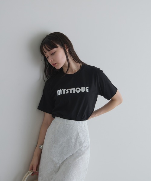 &. NOSTALGIA(アンドドットノスタルジア)の「【ZOZO限定】ロゴTシャツ(Tシャツ/カットソー・レディース・オフホワイト/ブラック・M)」の1枚目の写真