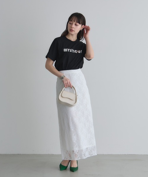 &. NOSTALGIA(アンドドットノスタルジア)の「【ZOZO限定】ロゴTシャツ(Tシャツ/カットソー・レディース・オフホワイト/ブラック・M)」の3枚目の写真