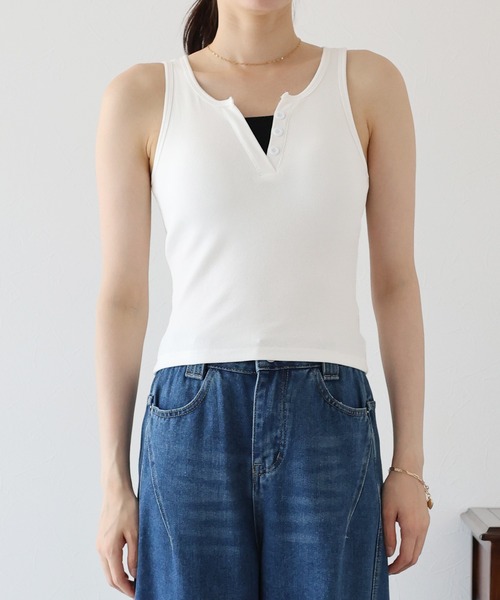 BLUEEAST（ブルーイースト）の「カップ付きレイヤード風タンクトップ（タンクトップ・レディース・ブラック/ホワイト/グレー・MEDIUM）」の14枚目の写真